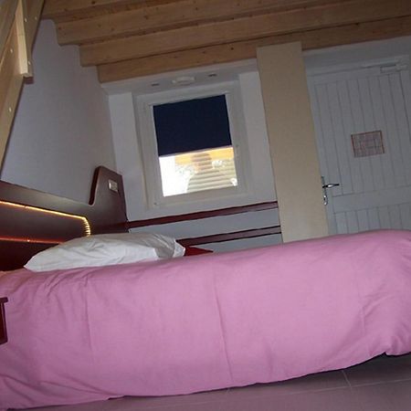 Hotel Le Richevaux Neufchateau Luaran gambar
